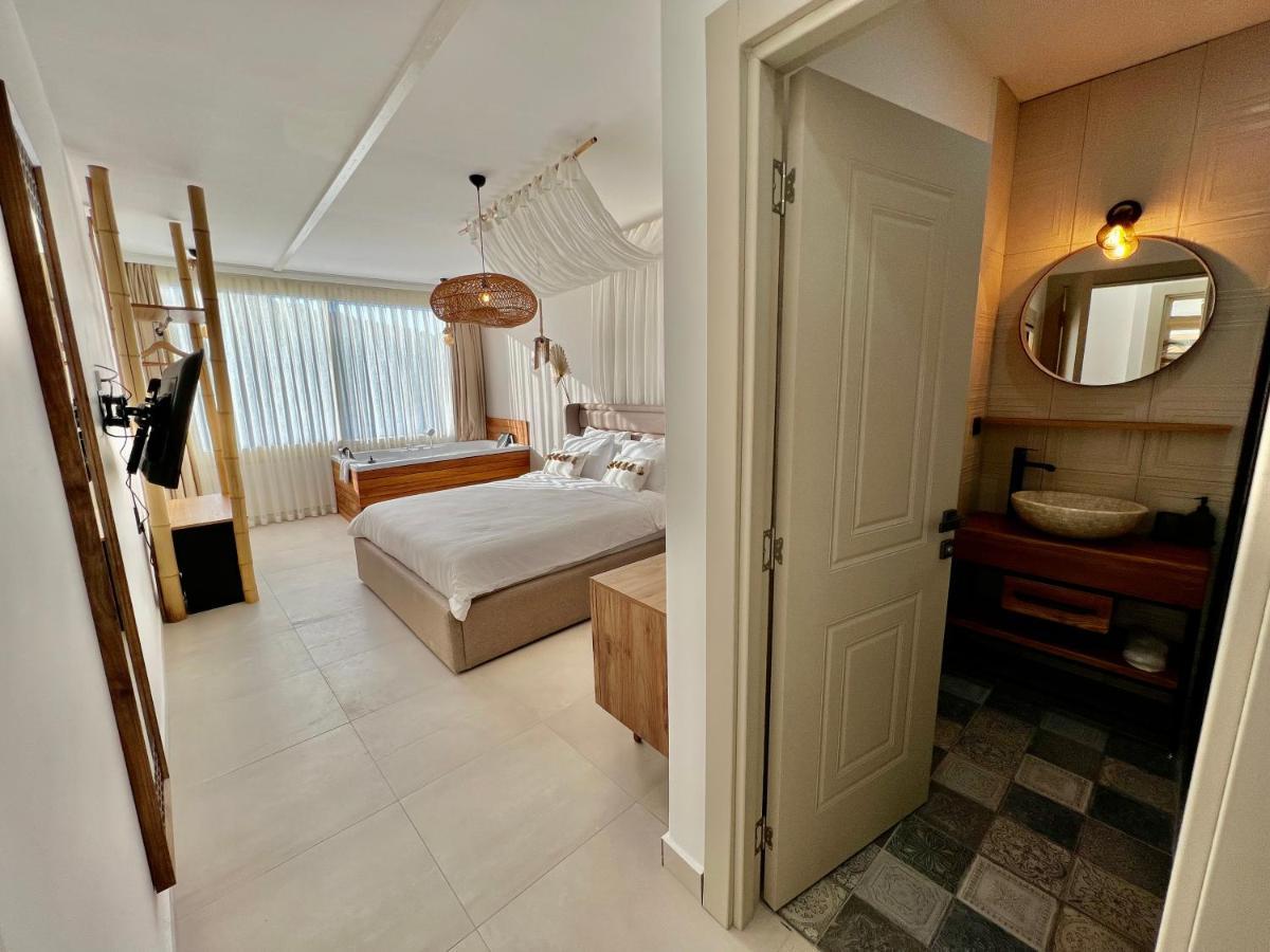 בודרום Liman Hotel Guemuesluek - Adult Only מראה חיצוני תמונה